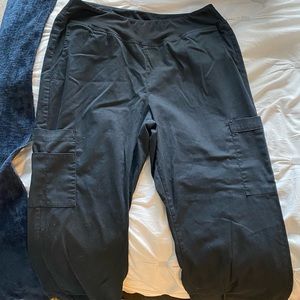 Black allure scrub pants